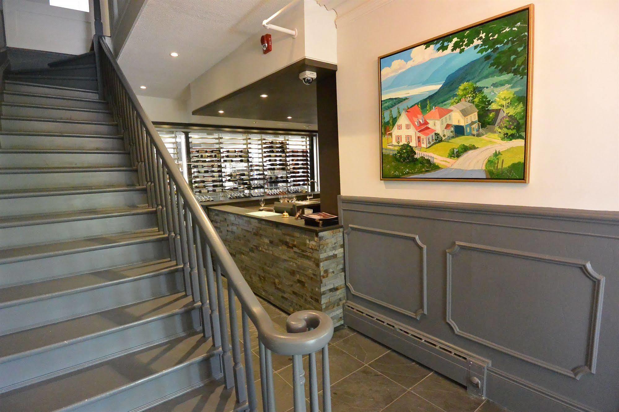 Chez Truchon Bistro-Auberge La Malbaie Exterior photo